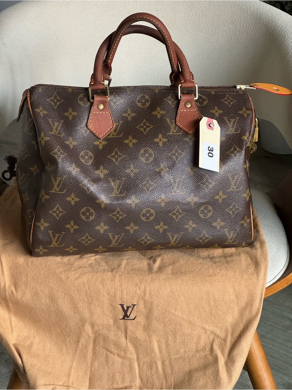 ❤️❤️❤️ Louis Vuitton Classic Speedy 30! ❤️❤️❤️ - Picture 2 of 12